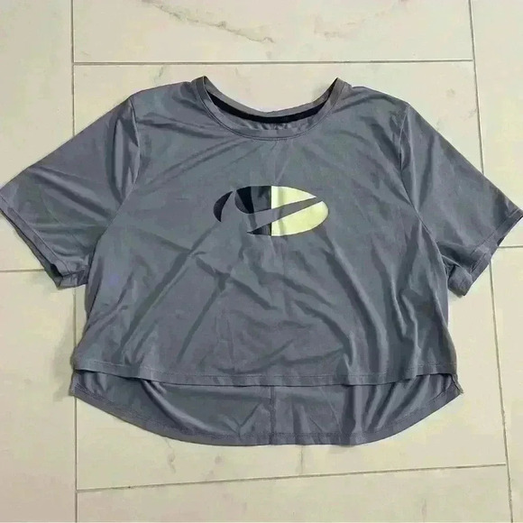 Nike Women's Plus Size Dri-Fit One Cropped Top Ashen Slate 1X - Picture 4 of 9